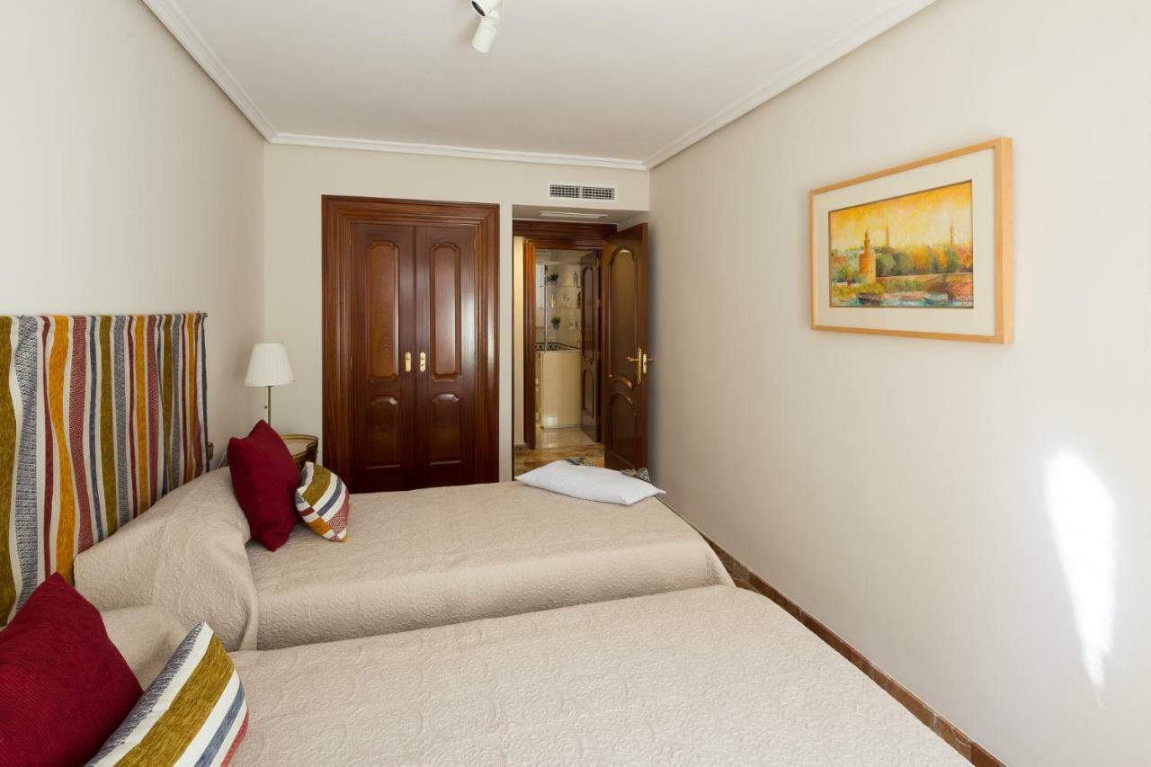 Catedral Cabildo Apartment Sevilla Exterior foto
